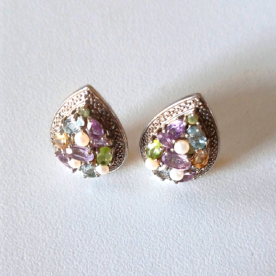 Elegant Silver And Multicolor Gemstone Earrings 75$